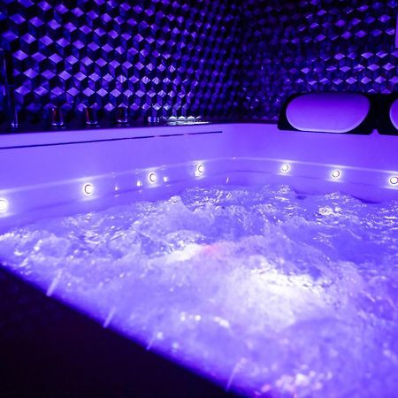 Suite Glamour & Spa ดีจอง ภายนอก รูปภาพ