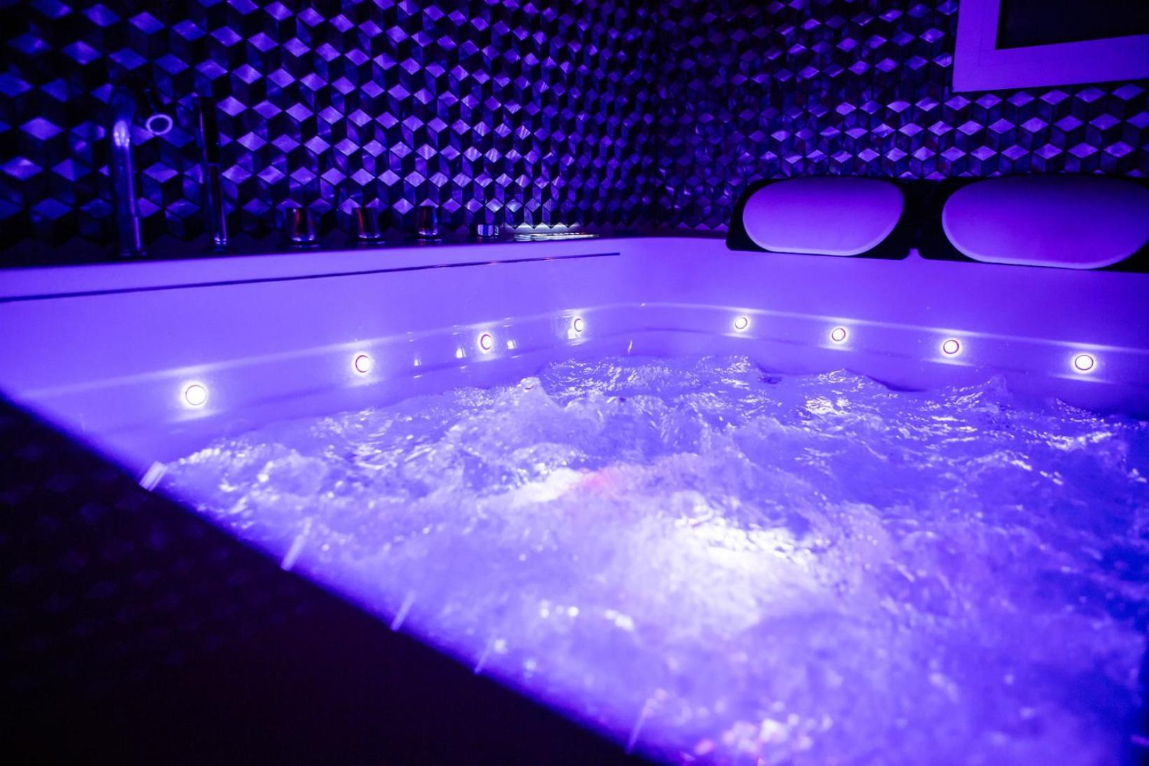 Suite Glamour & Spa ดีจอง ภายนอก รูปภาพ
